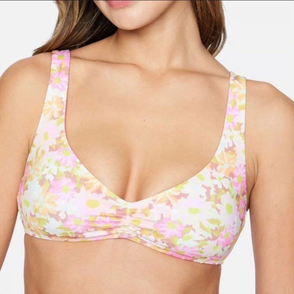 HURLEY WOMEN’S BEACH BLOOM BRALETTE FLORAL PRINT W/A FIGURE FLATTERING FIT NWT
